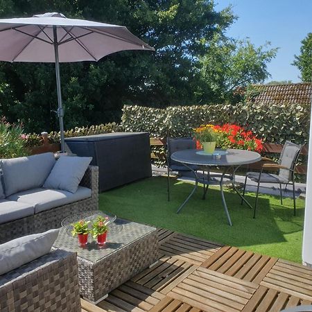 Zonnig Appartement Maasbommel. Экстерьер фото