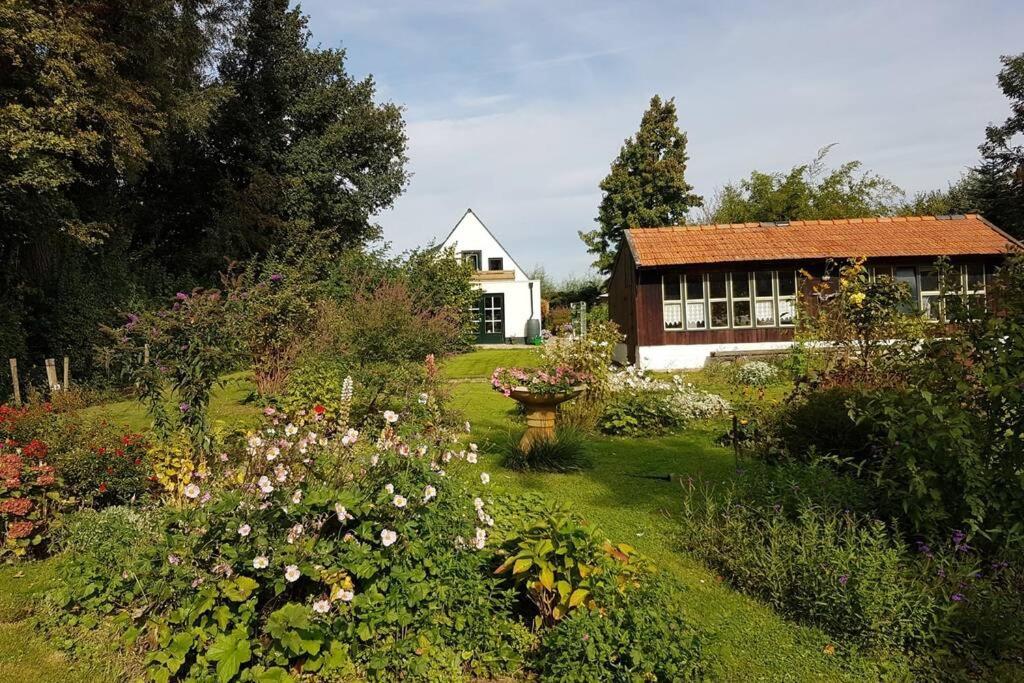 Zonnig Appartement Maasbommel. Экстерьер фото